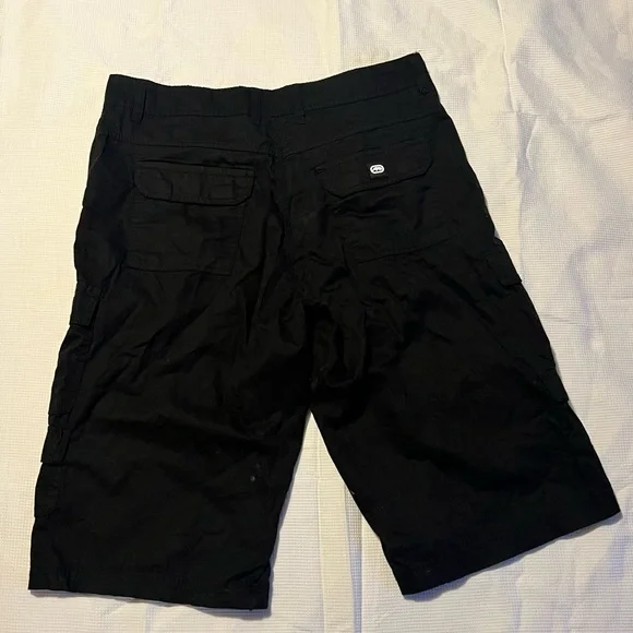 Y2K Ecko Unlimited Men's Black Cargo Shorts Size 30 - Picture 4 of 5